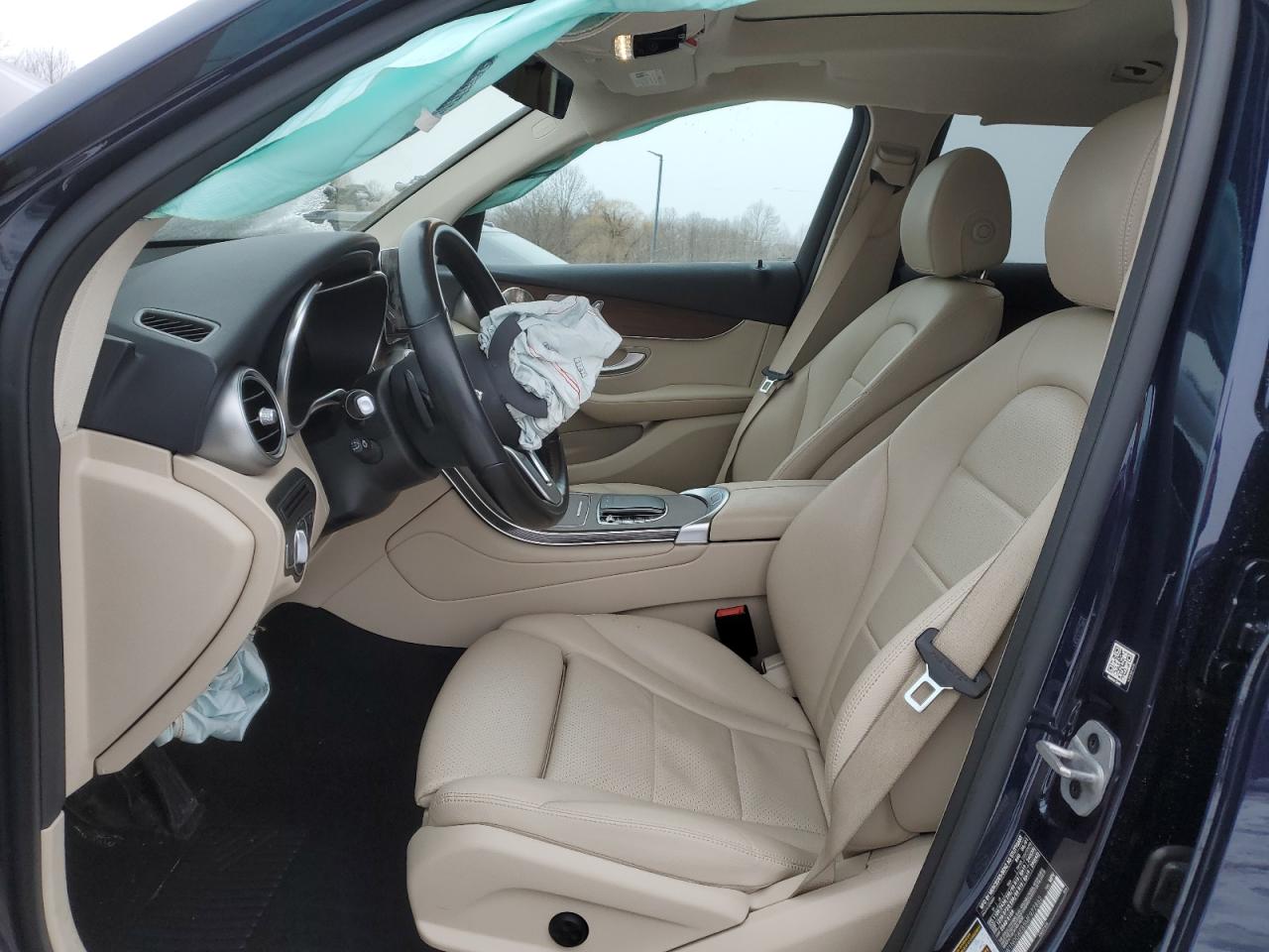 2021 Mercedes-Benz GLC - Image 7