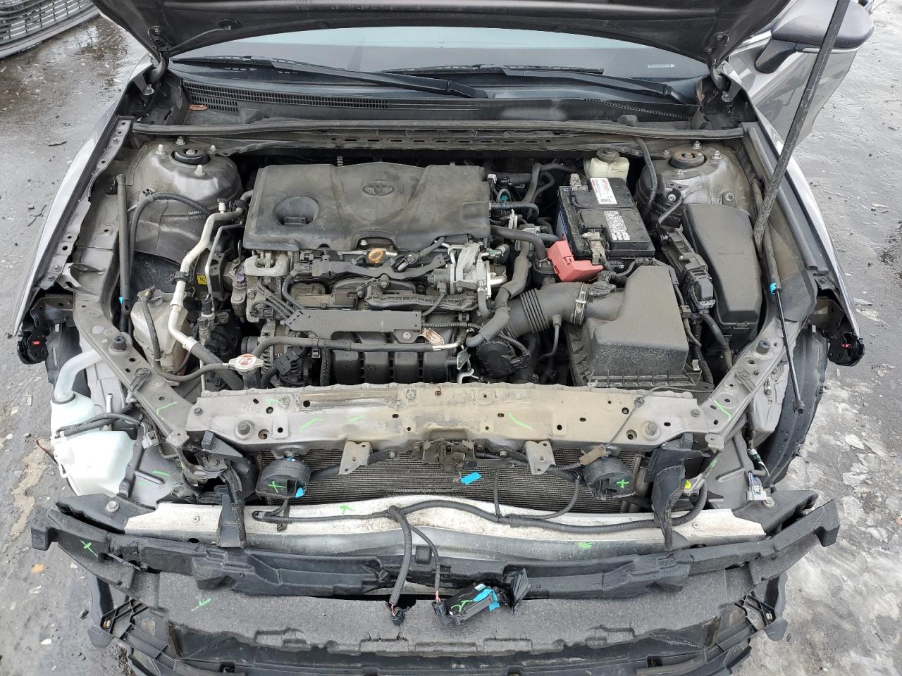 2018 Toyota Camry - Image 11