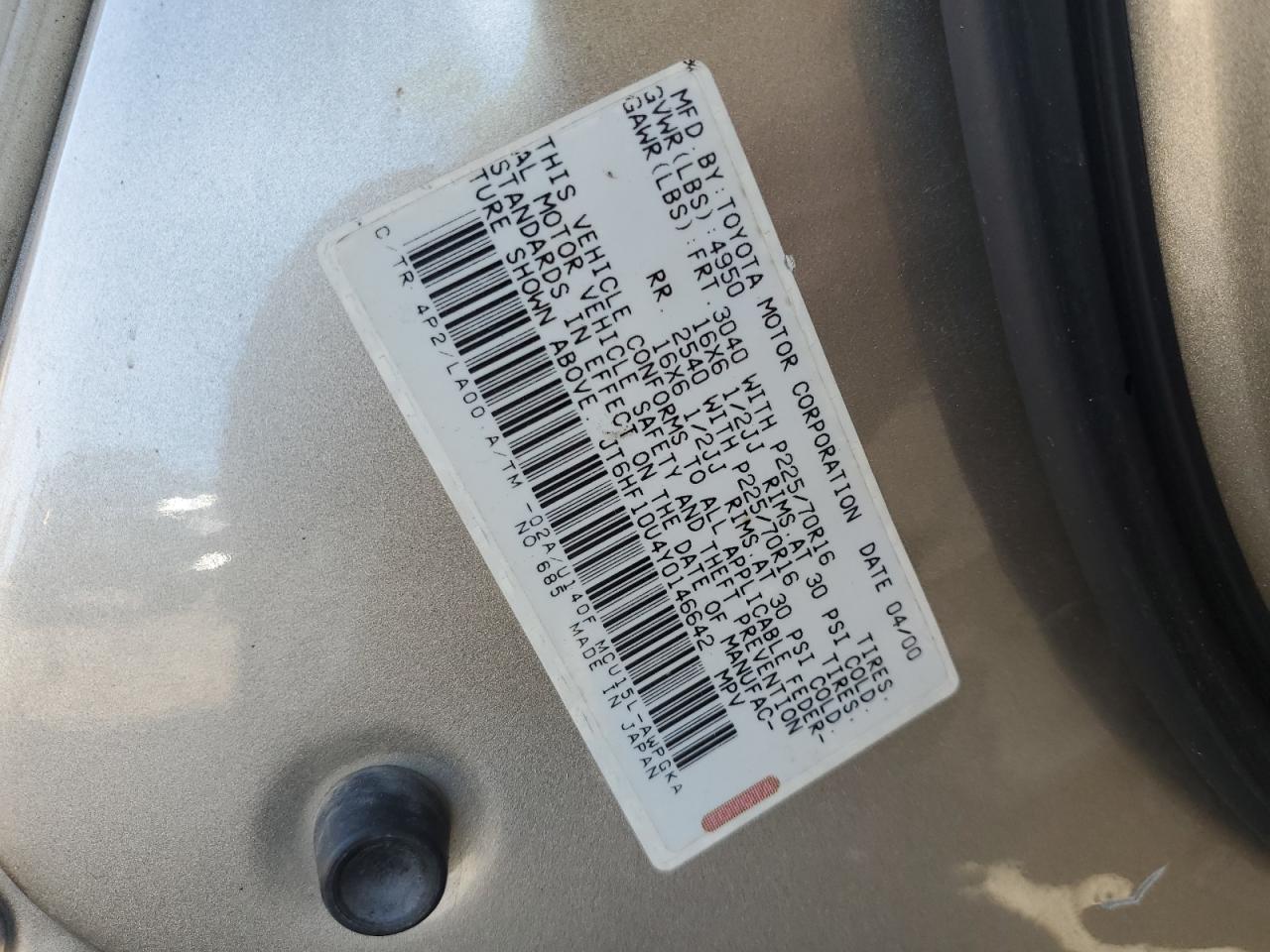 2000 Lexus RX - Image 13