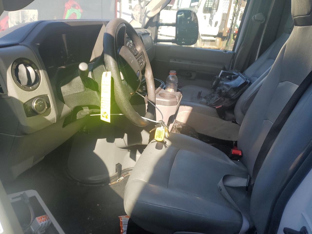 2022 Ford Econoline - Image 7