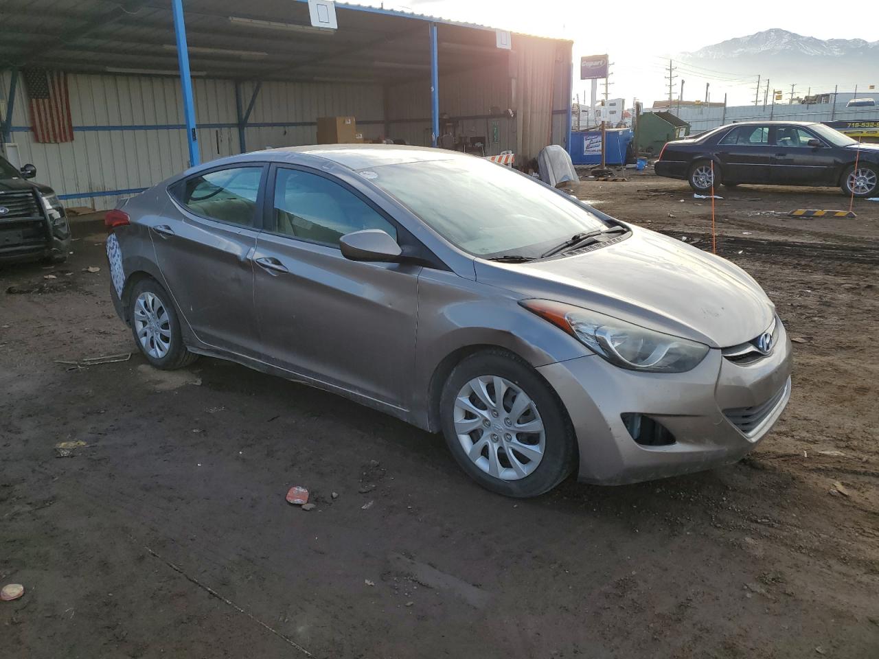 2012 Hyundai Elantra - Image 4
