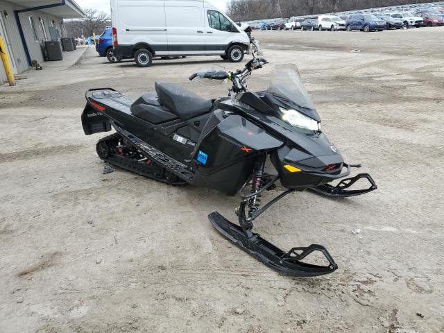 2023 Skidoo Renegade