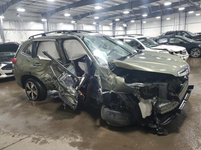  SUBARU FORESTER 2020 Зеленый