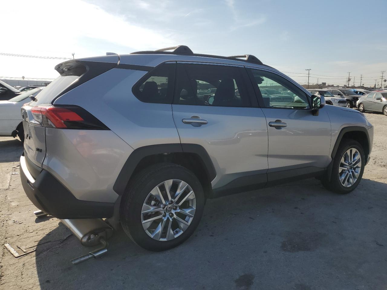 2T3C1RFV8RC294274 TOYOTA RAV4 2024