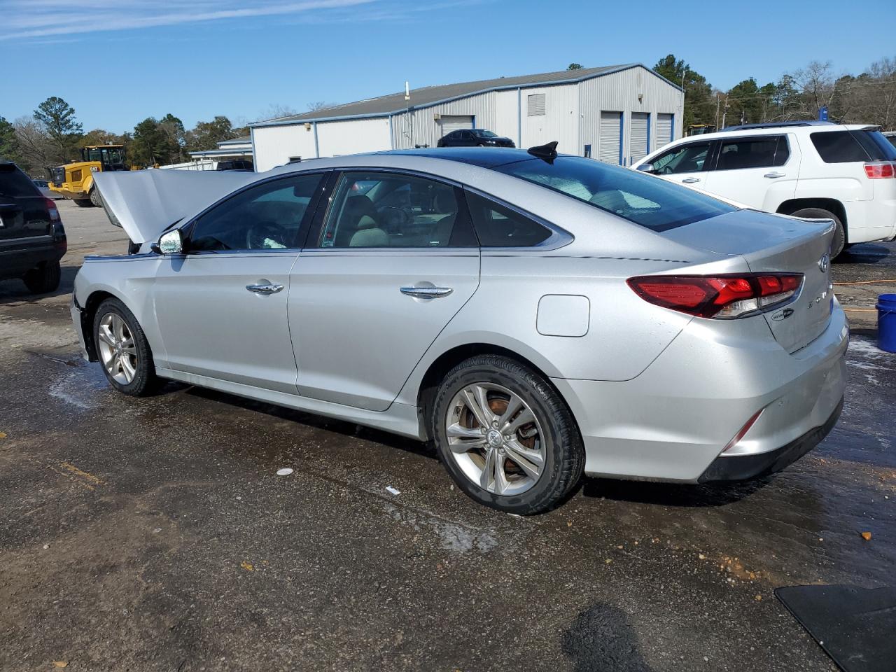 2018 Hyundai Sonata - Image 2