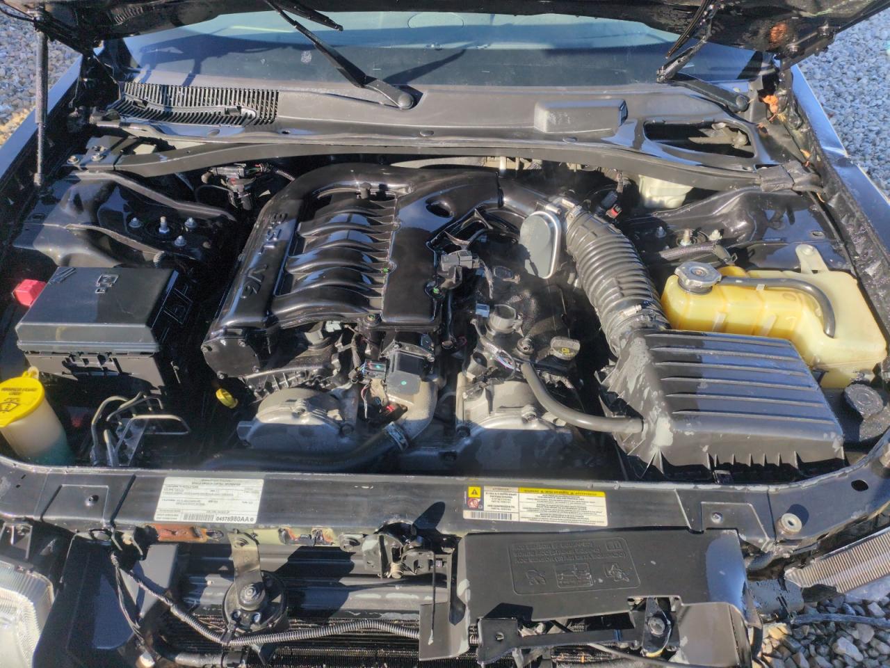 2008 Chrysler 300 - Image 11