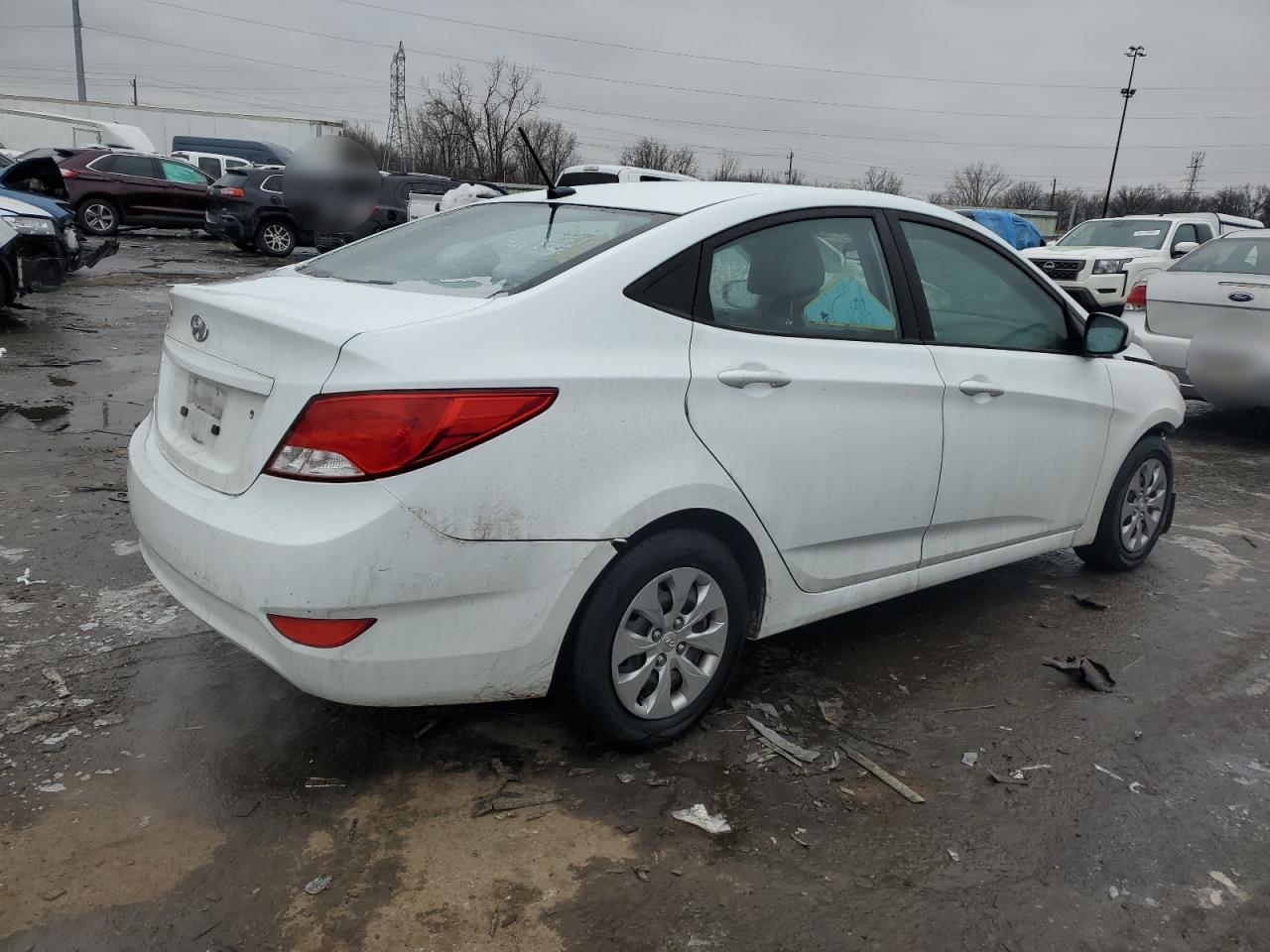 2016 Hyundai Accent - Image 3