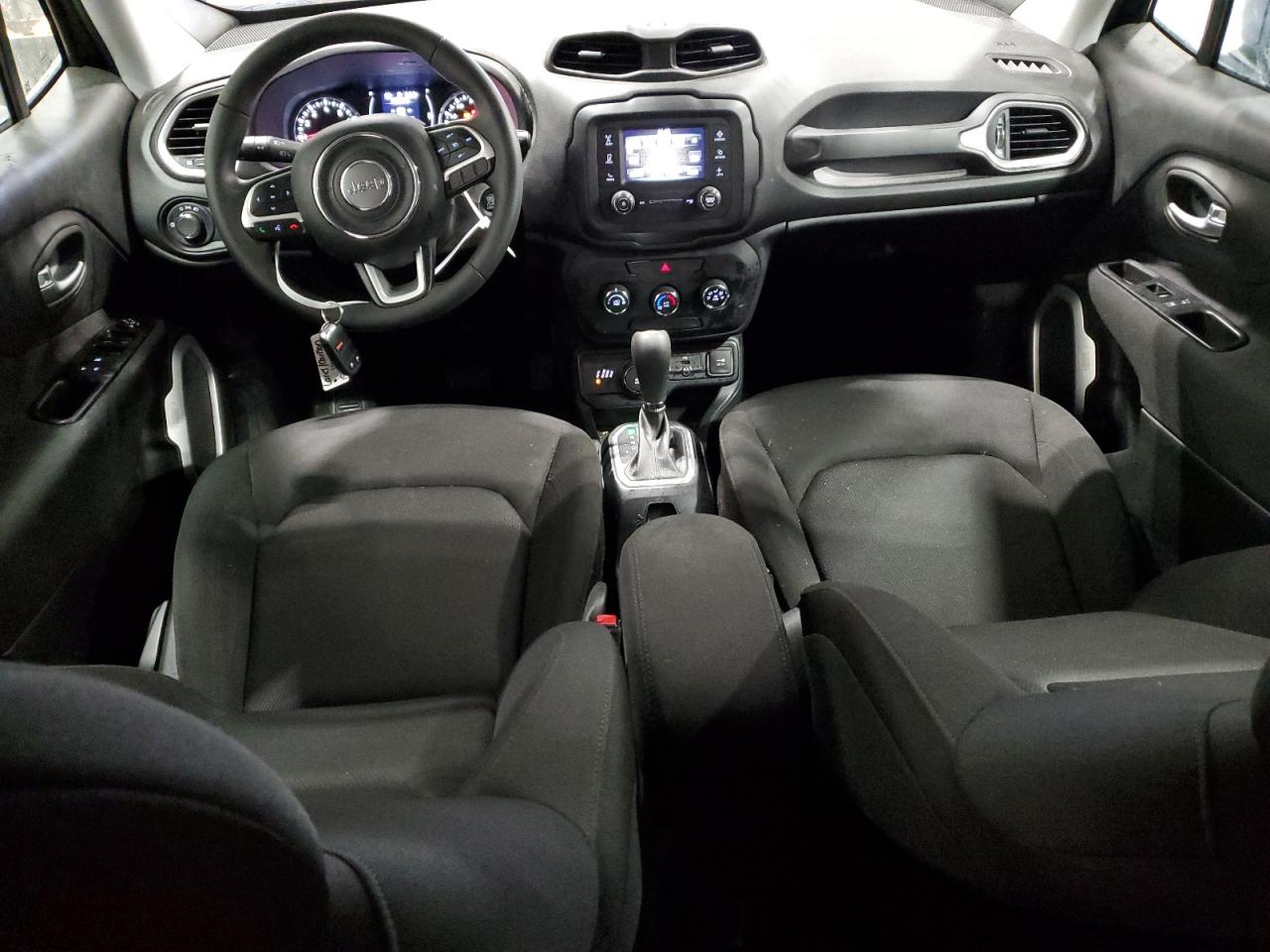 2019 Jeep Renegade - Image 8