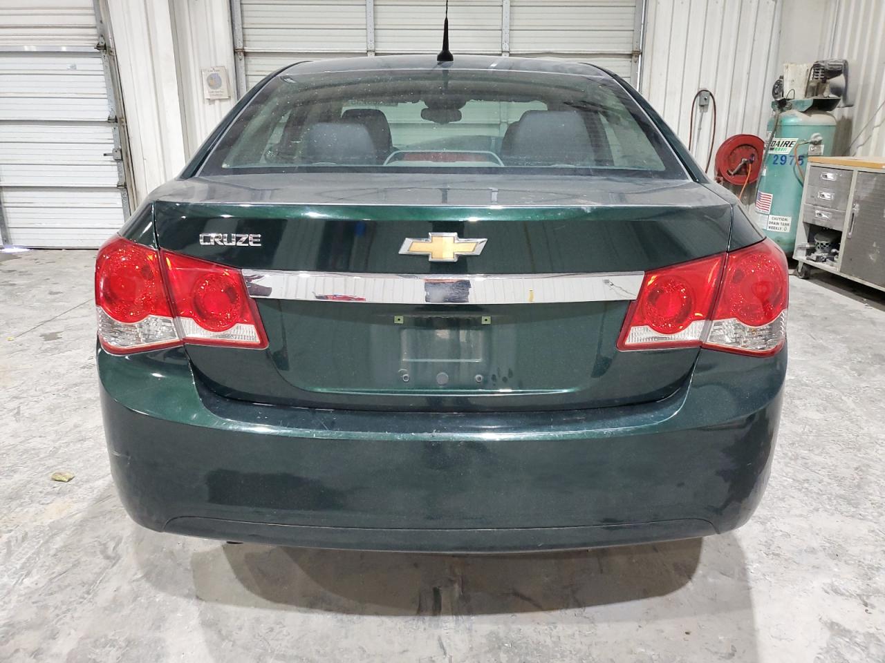 2014 Chevrolet Cruze - Image 6