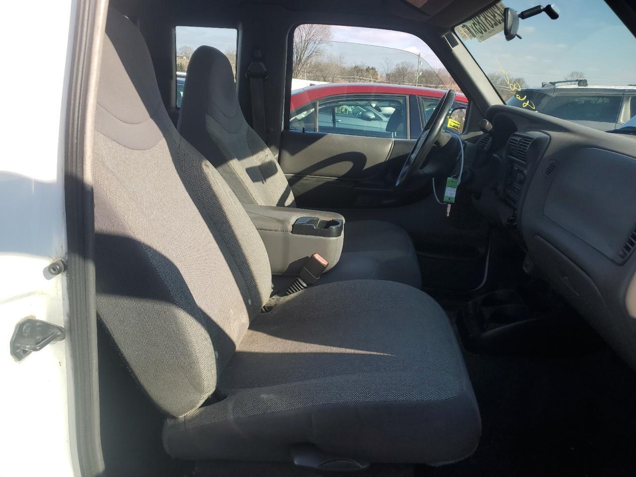 2002 Ford Ranger - Image 10