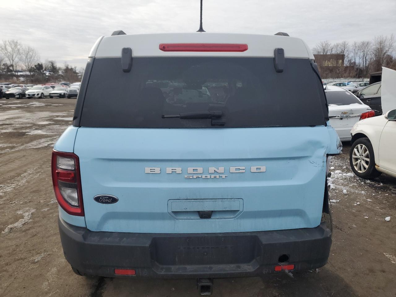 2023 Ford Bronco - Image 6