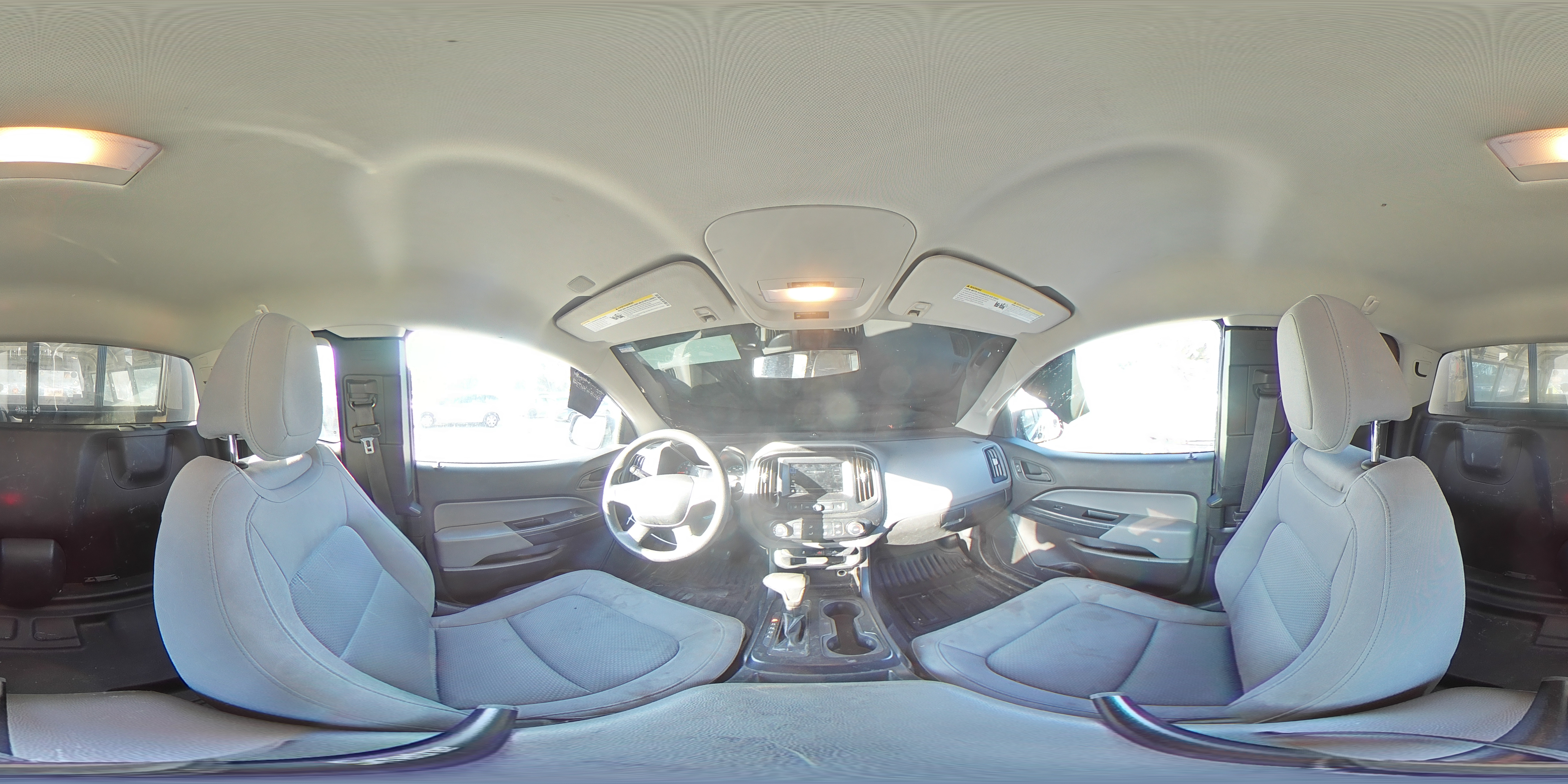 2019 Chevrolet Colorado - Image 14