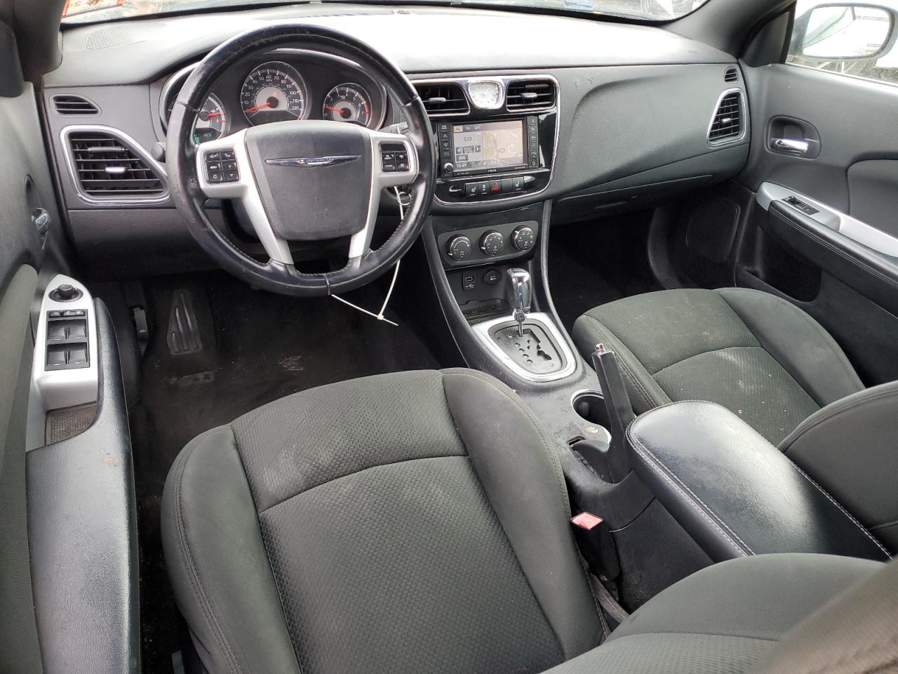 2011 Chrysler 200 - Image 8