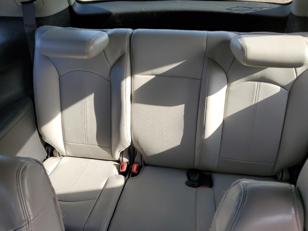 2008 GMC Acadia Slt-2 VIN: 1GKEV3372812343 Lot: 46361835