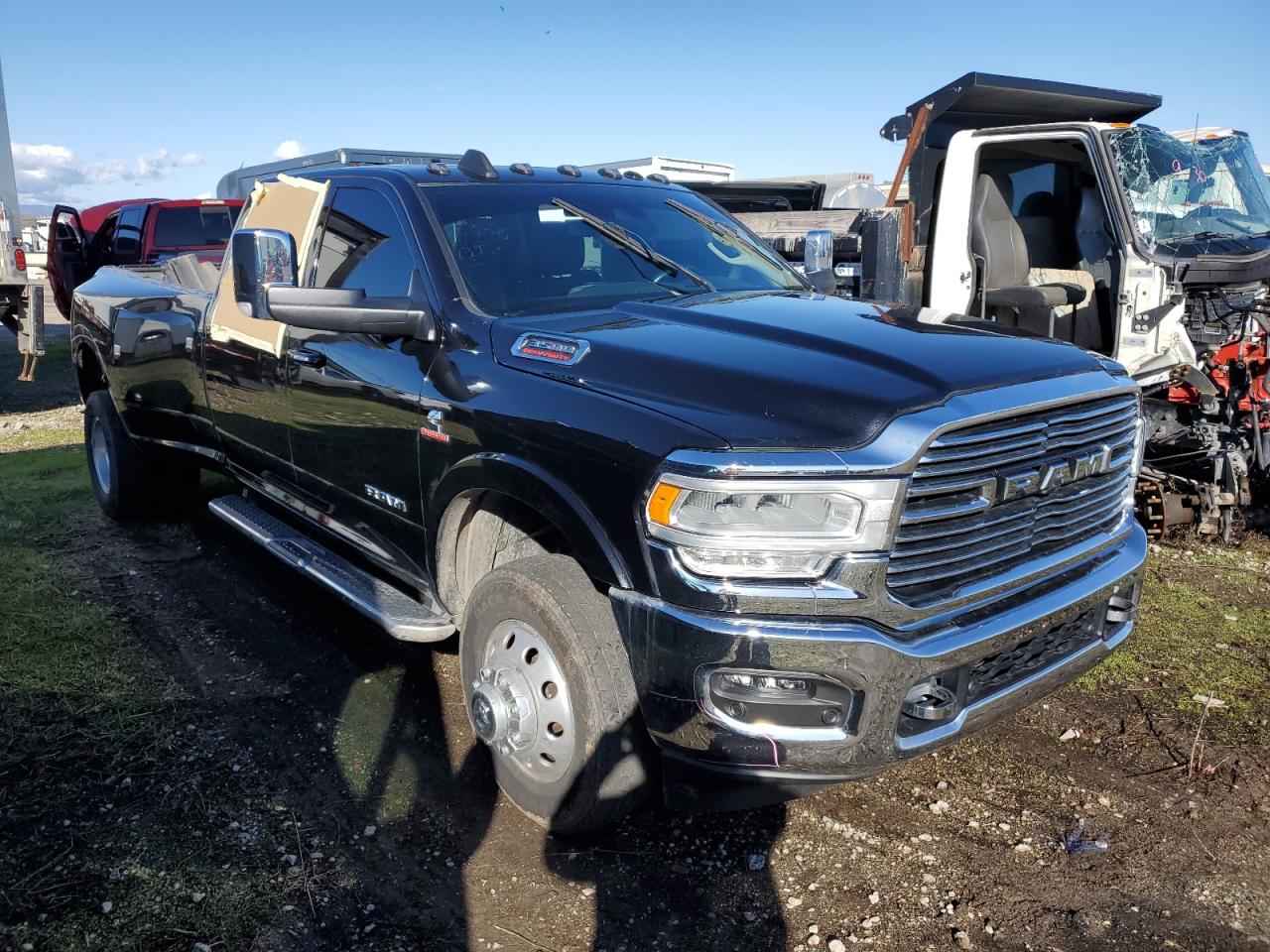 2022 RAM 3500 - Image 4
