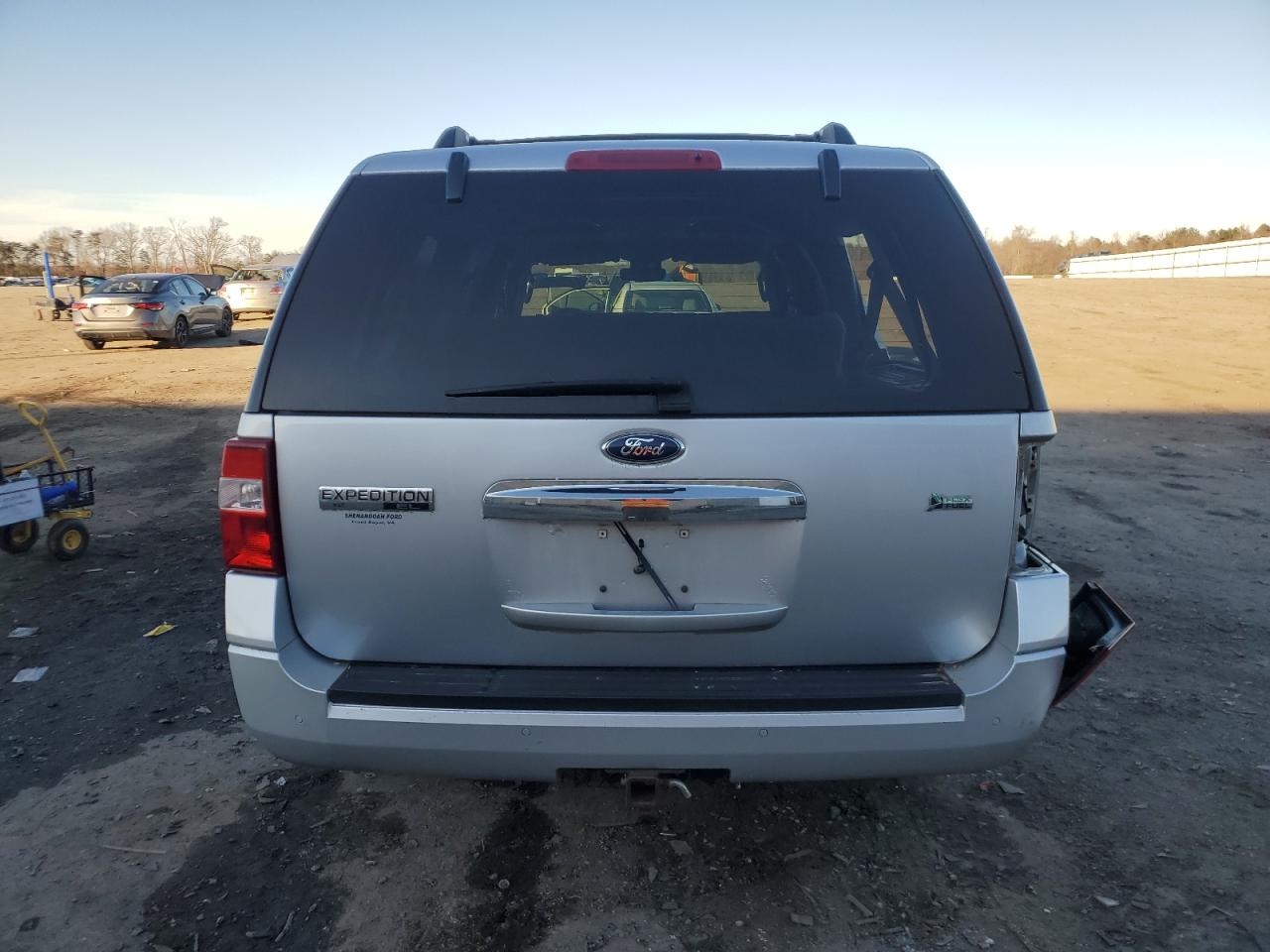 2014 Ford Expedition - Image 6