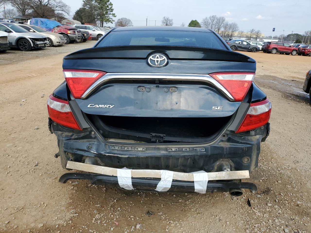 2017 Toyota Camry - Image 6