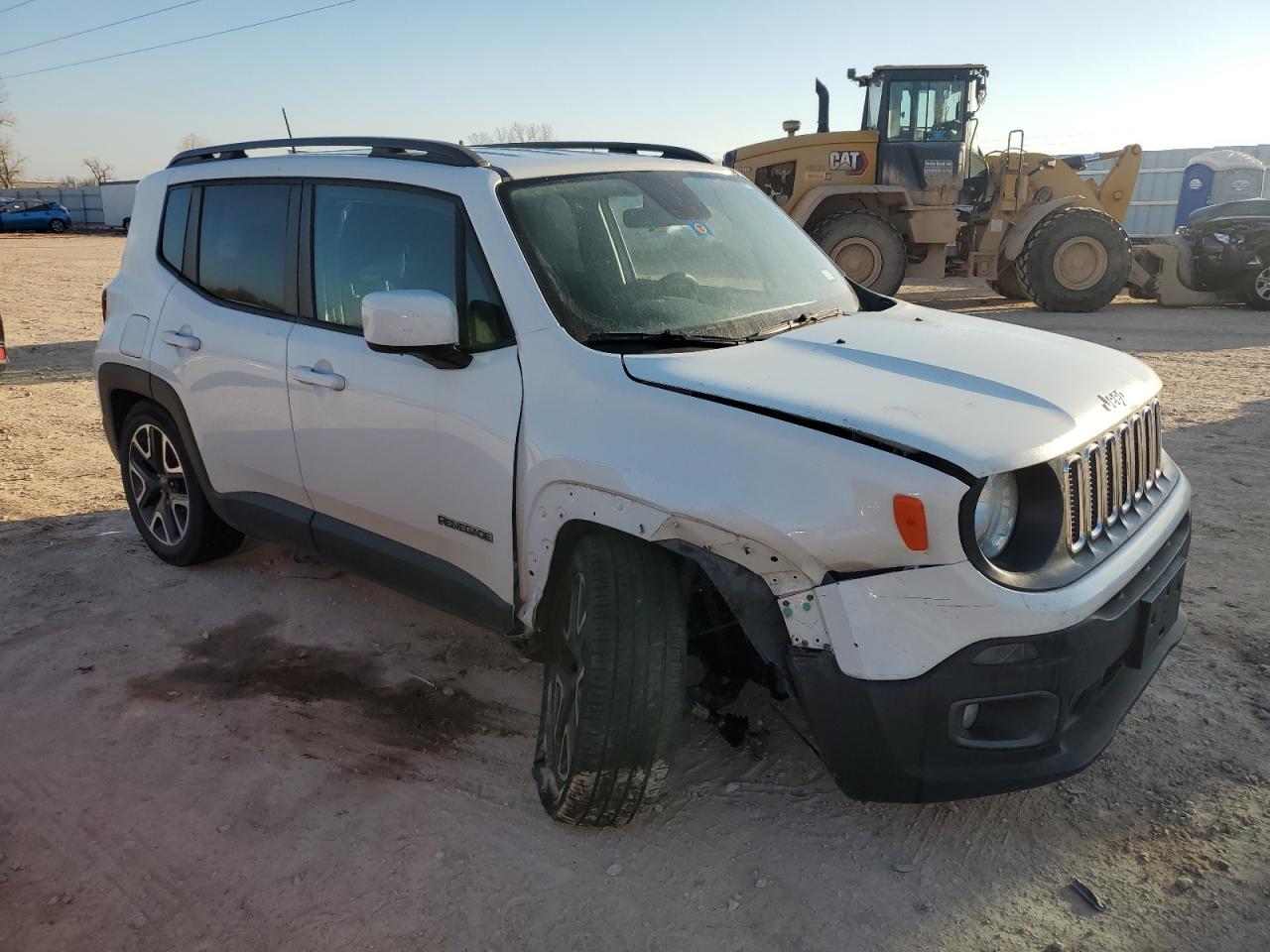 2018 Jeep Renegade - Image 4