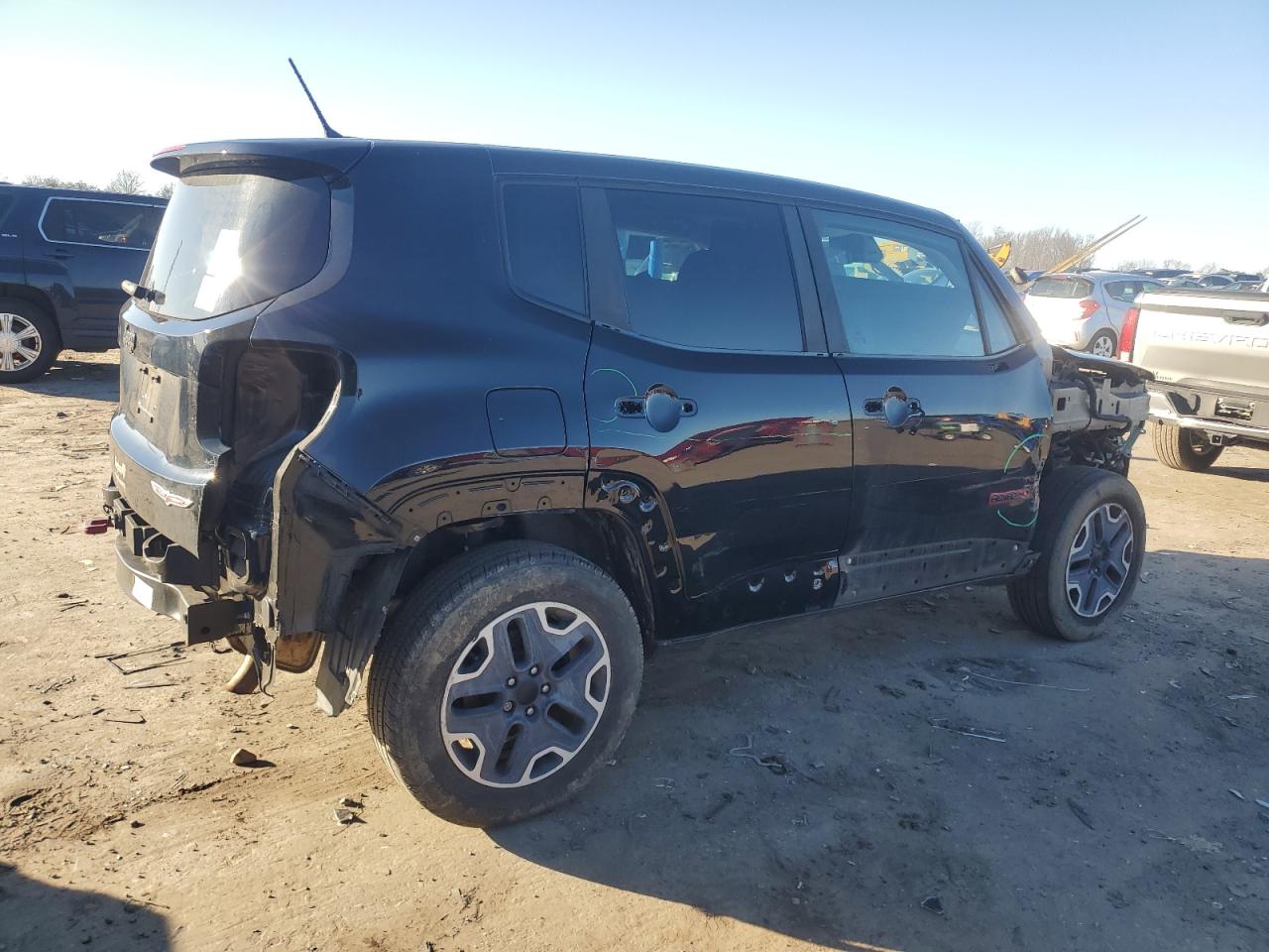 2017 Jeep Renegade - Image 3