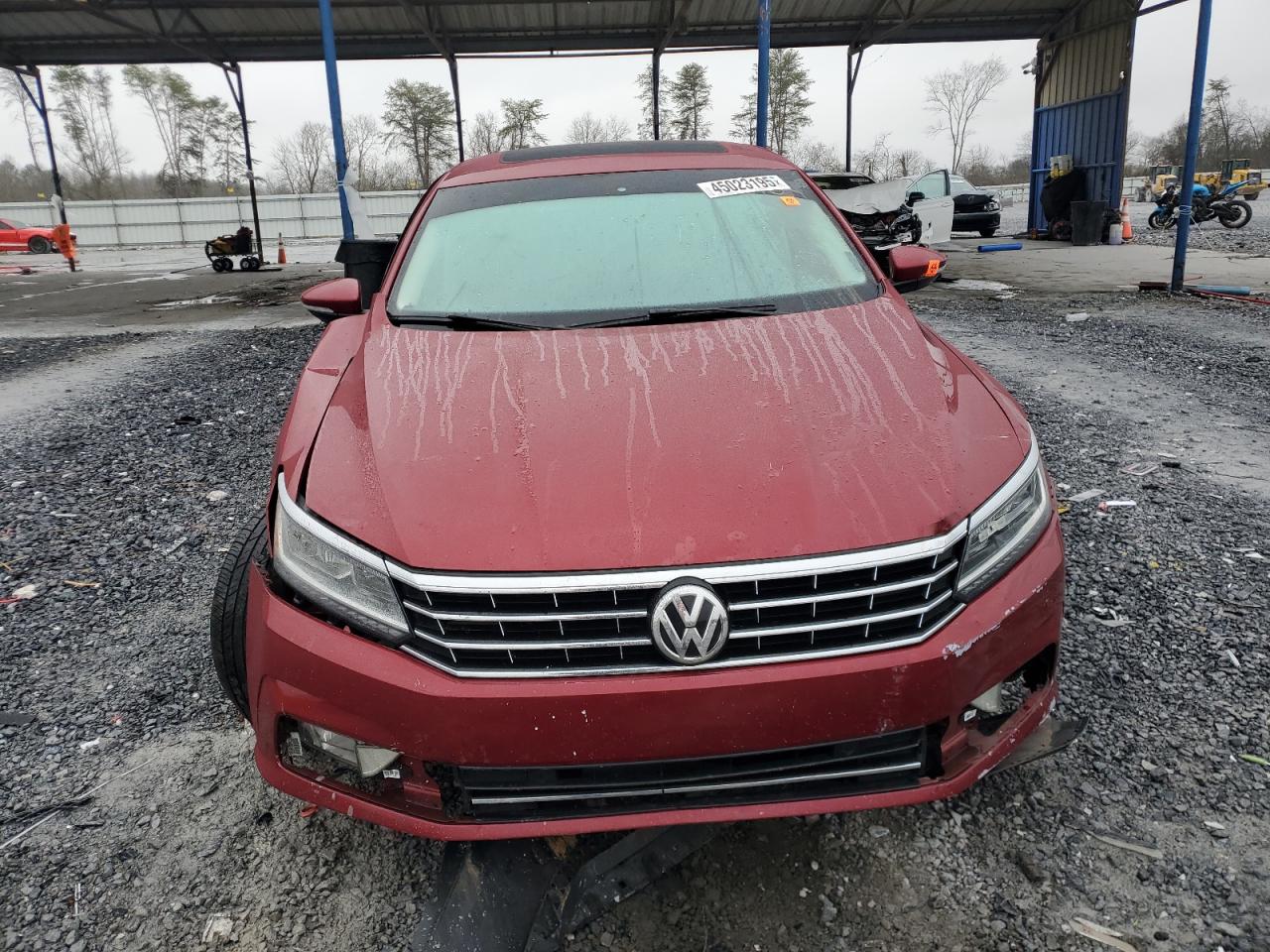 2018 Volkswagen Passat - Image 5