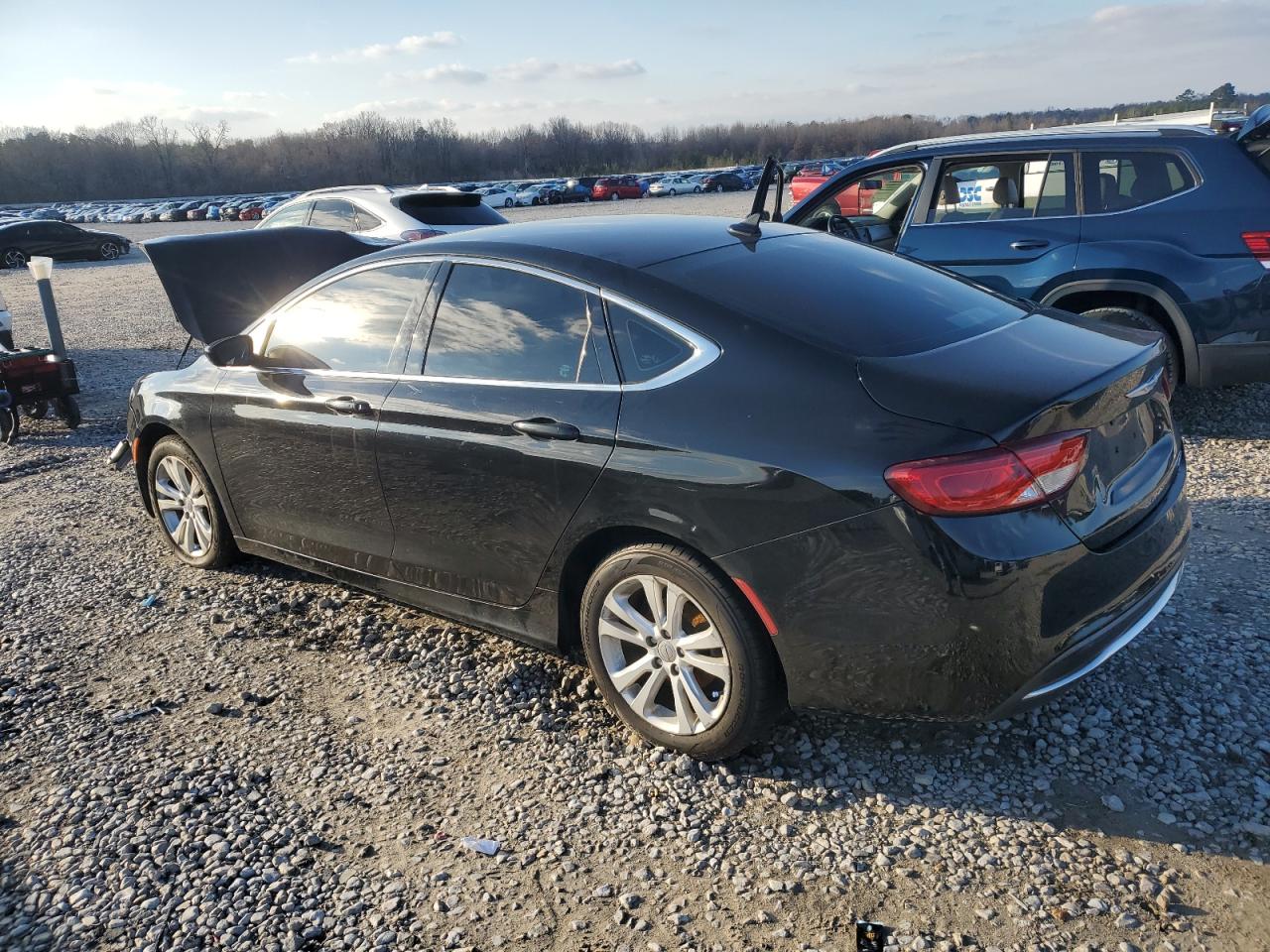2015 Chrysler 200 - Image 2