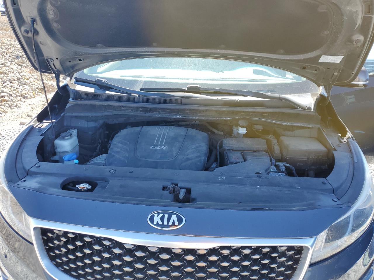2015 Kia Sedona - Image 12