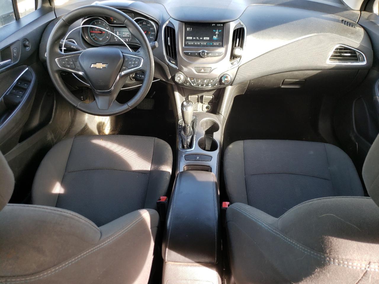 1G1BE5SM5J7175157 CHEVROLET CRUZE 2018