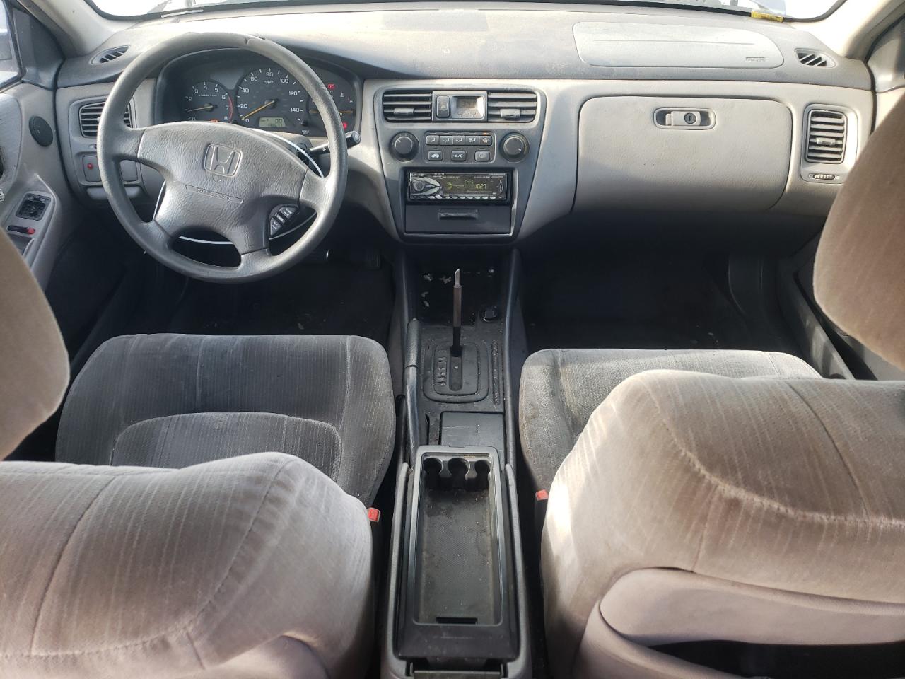 2000 Honda Accord - Image 8