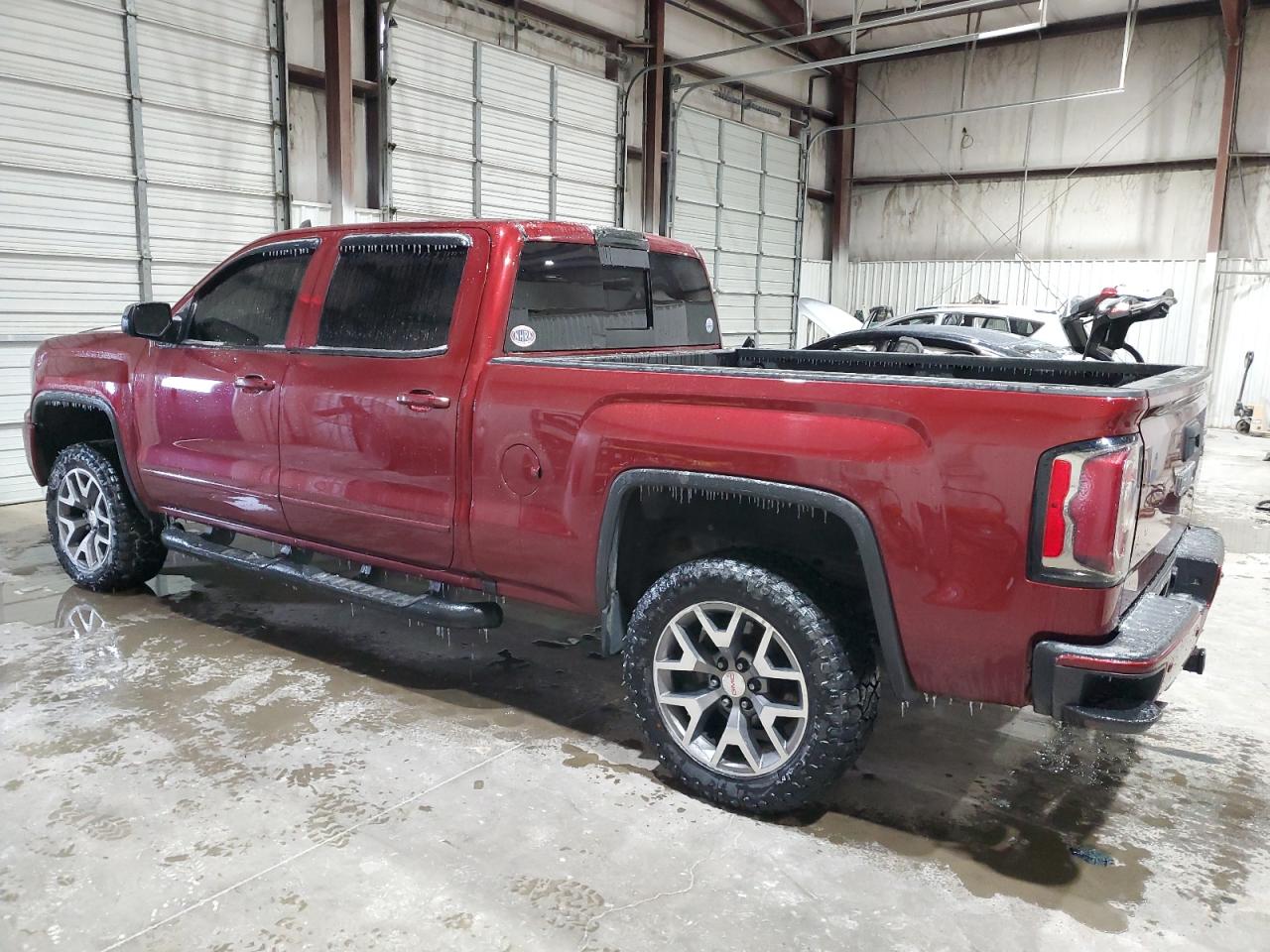 2017 GMC Sierra - Image 2