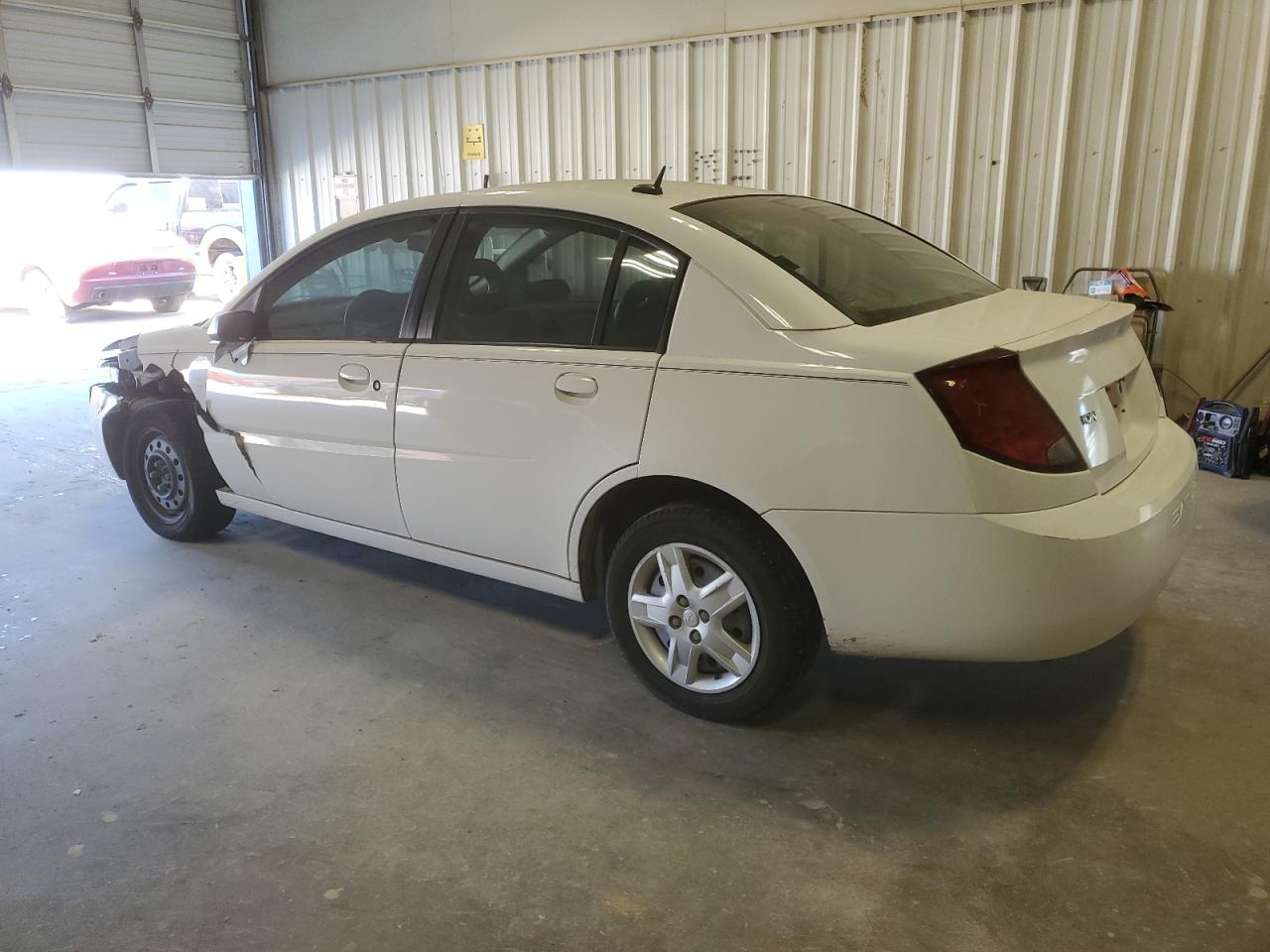 2007 Saturn ION - Image 2