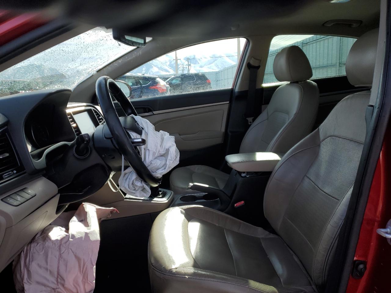 2017 Hyundai Elantra - Image 7