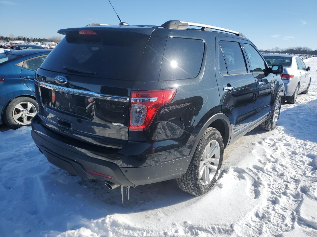 2014 Ford Explorer - Image 3