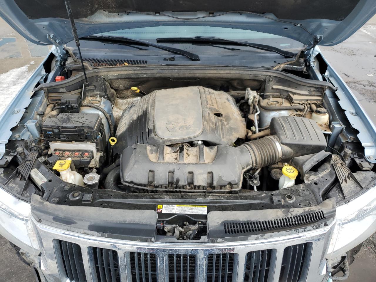 2012 Jeep Grand Cherokee - Image 12