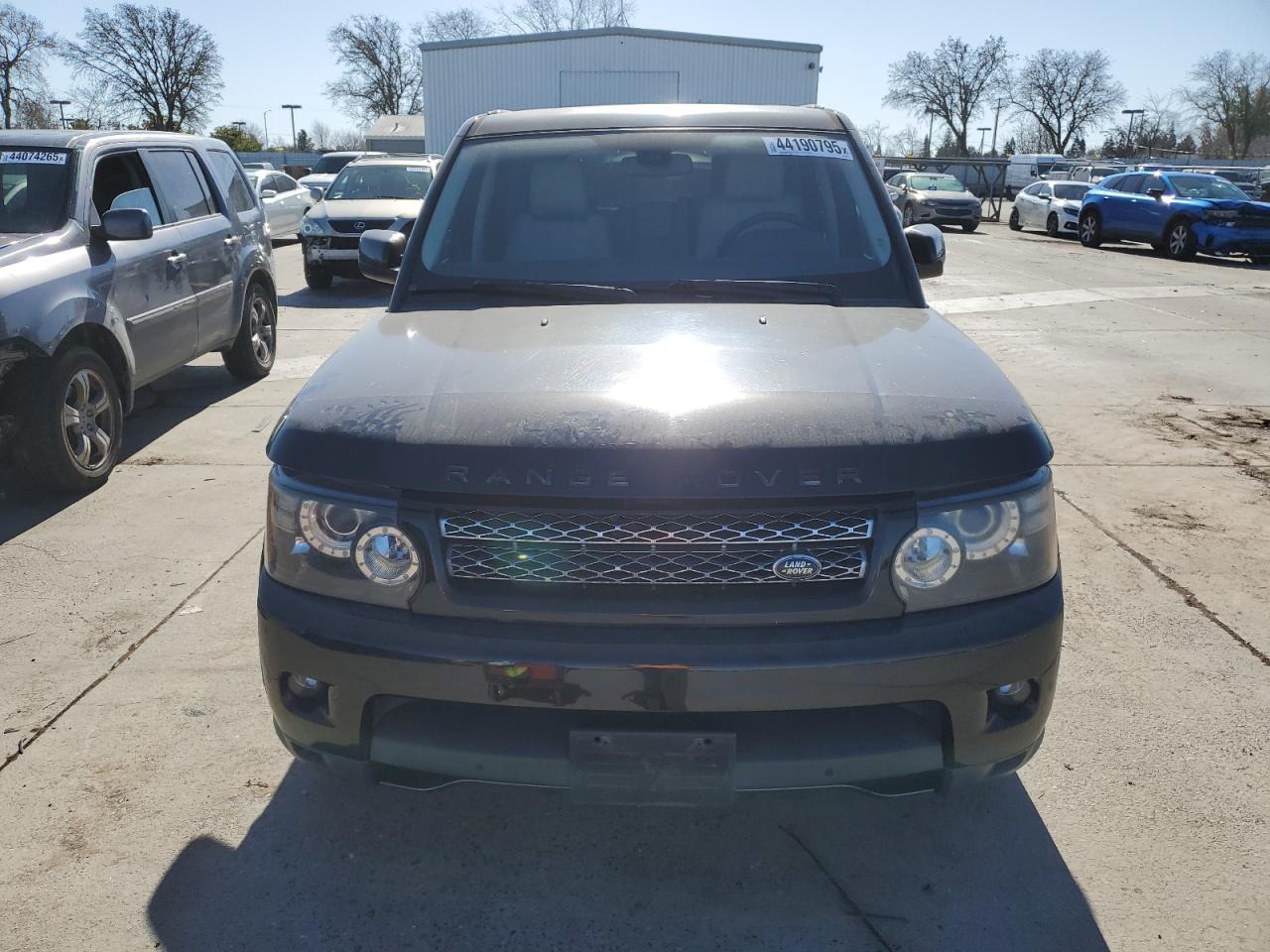 2012 Land Rover Range Rover - Image 5