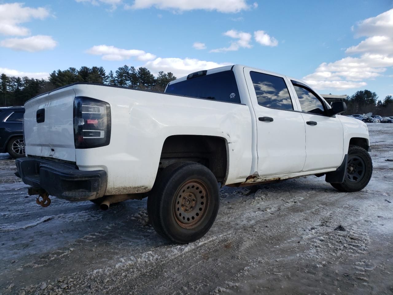 2014 Chevrolet Silverado - Image 3