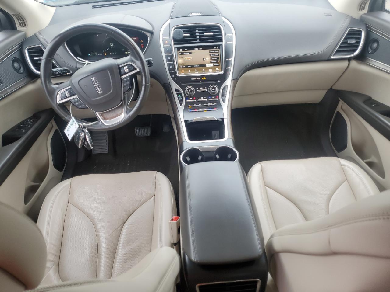 2019 Lincoln Nautilus - Image 8
