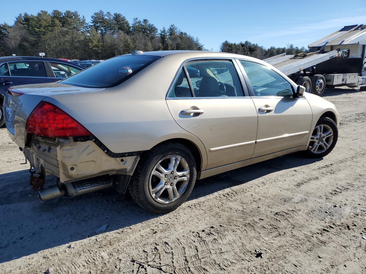 2007 Honda Accord - Image 3