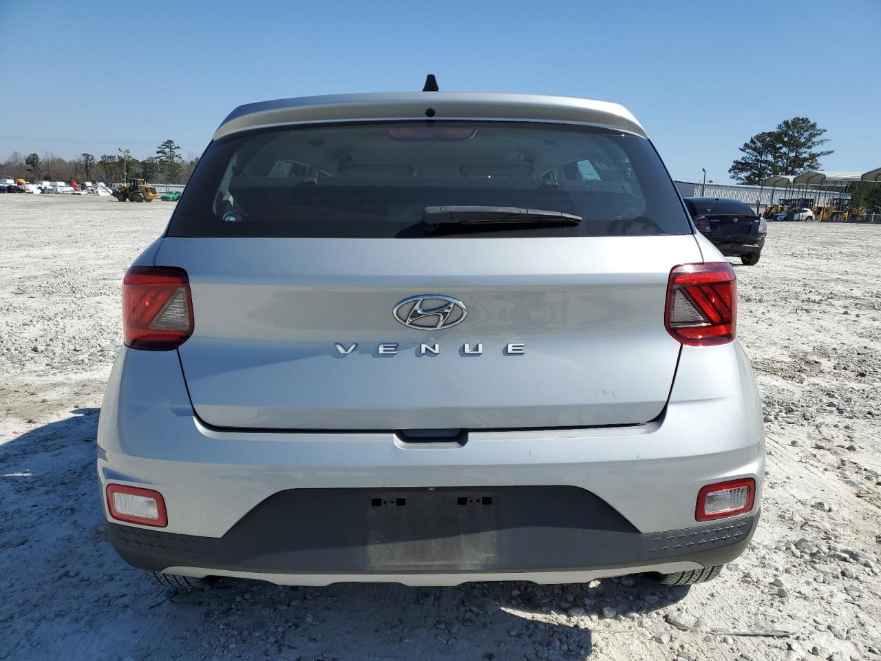 2021 Hyundai Venue - Image 6