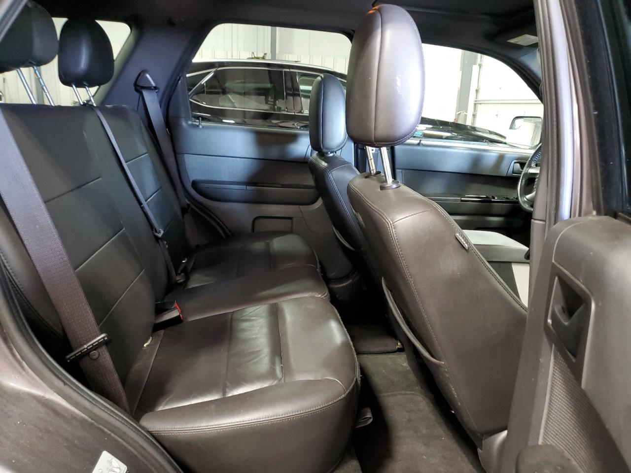 2012 Ford Escape - Image 11