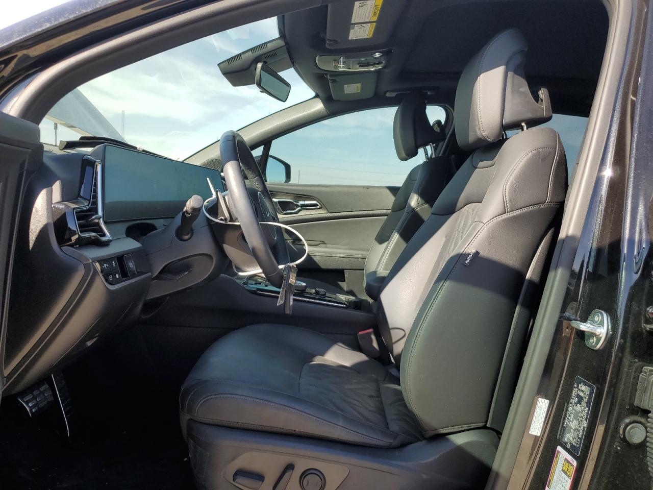 2024 Kia Sportage - Image 7