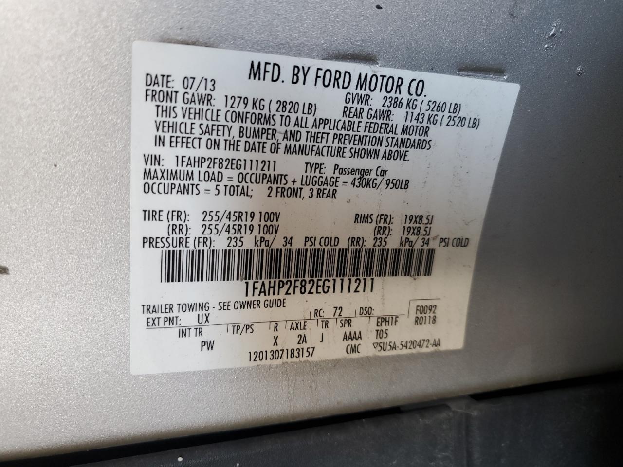 2014 Ford Taurus - Image 14