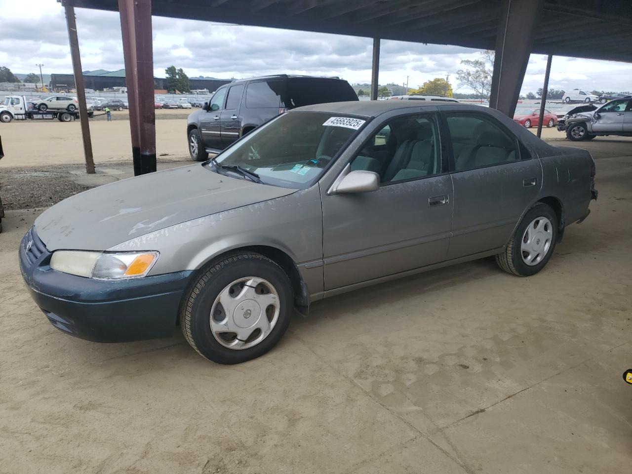 1998 Toyota Camry - Image 1