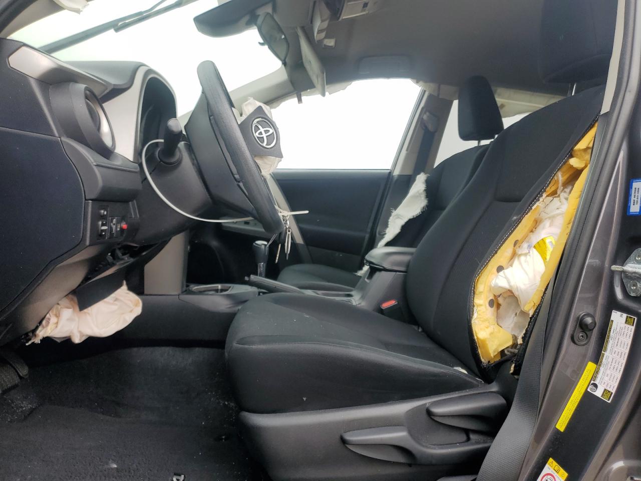 2017 Toyota RAV 4 - Image 7
