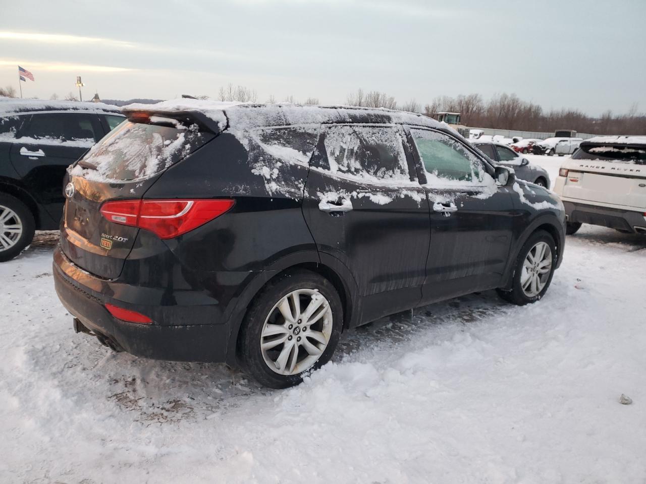 2013 Hyundai Santa Fe - Image 3