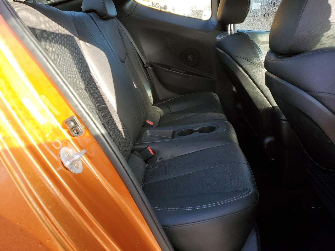2013 Hyundai Veloster - Image 10
