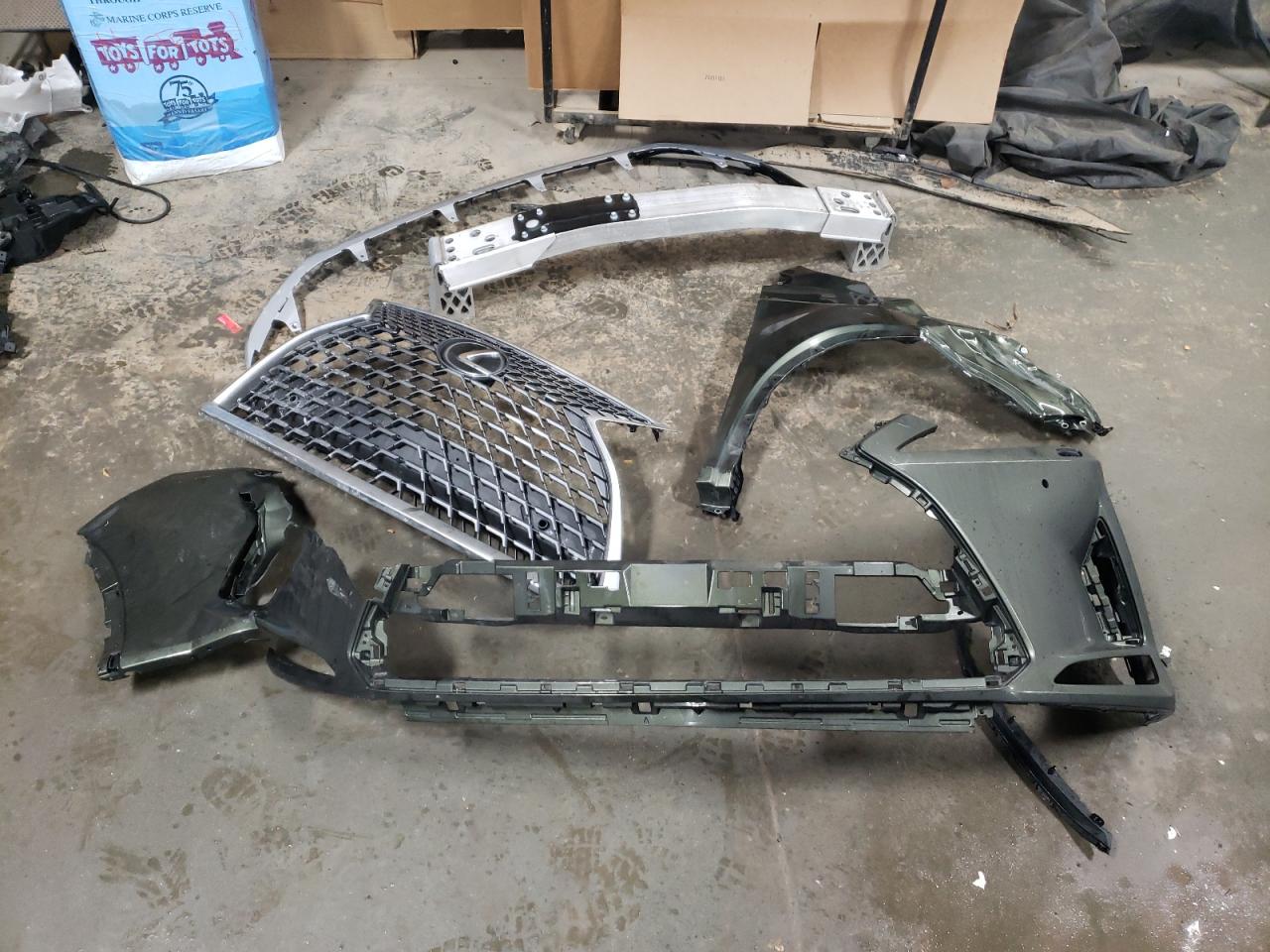 2022 Lexus RX - Image 12