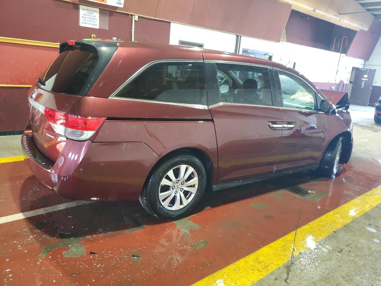 2016 Honda Odyssey - Image 3