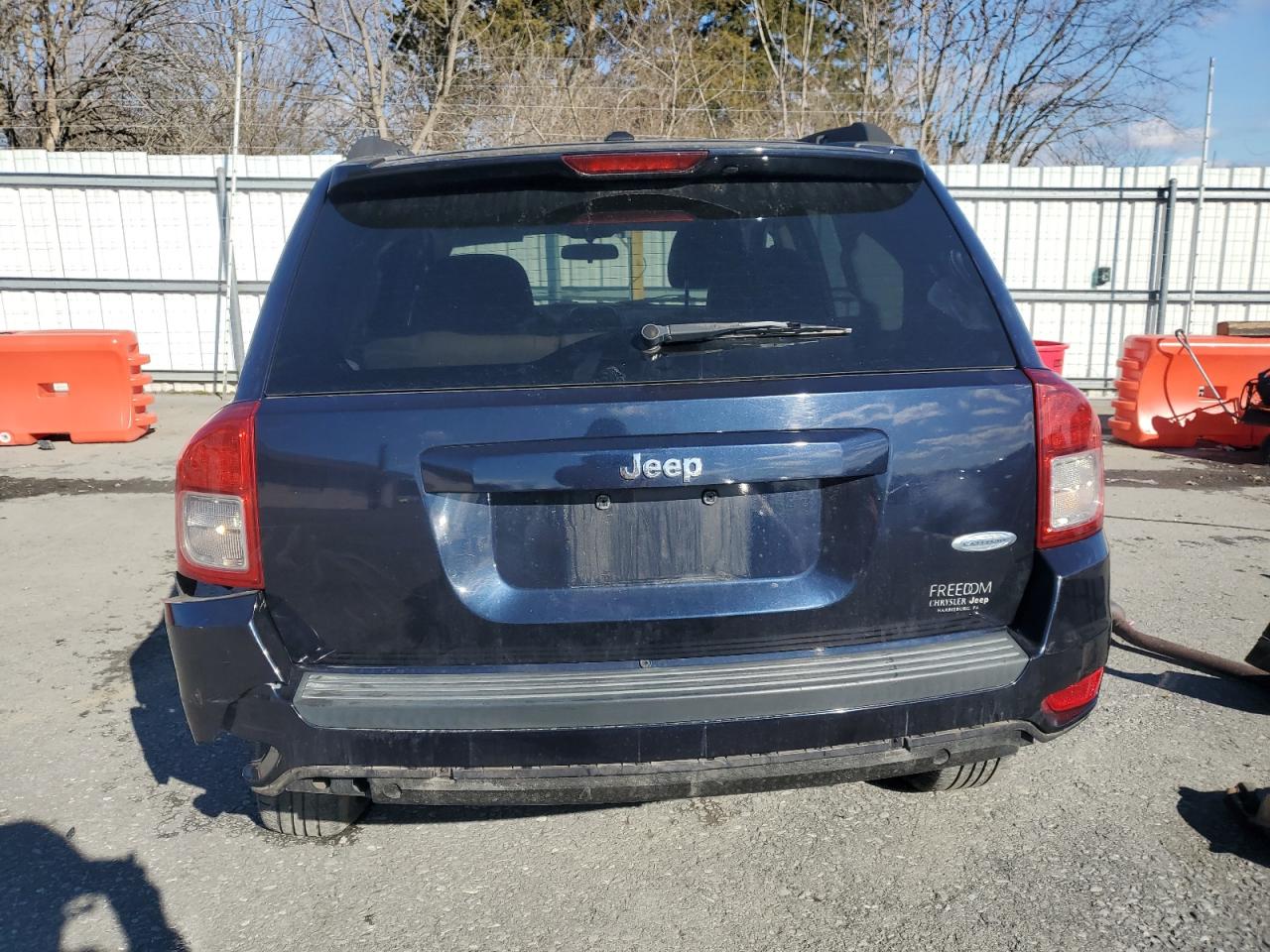 2011 Jeep Compass - Image 6