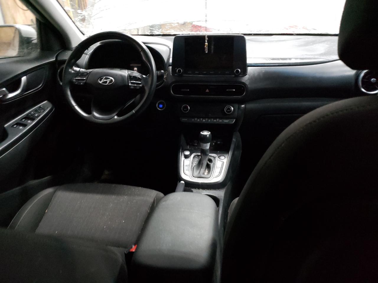 2022 Hyundai Kona - Image 8