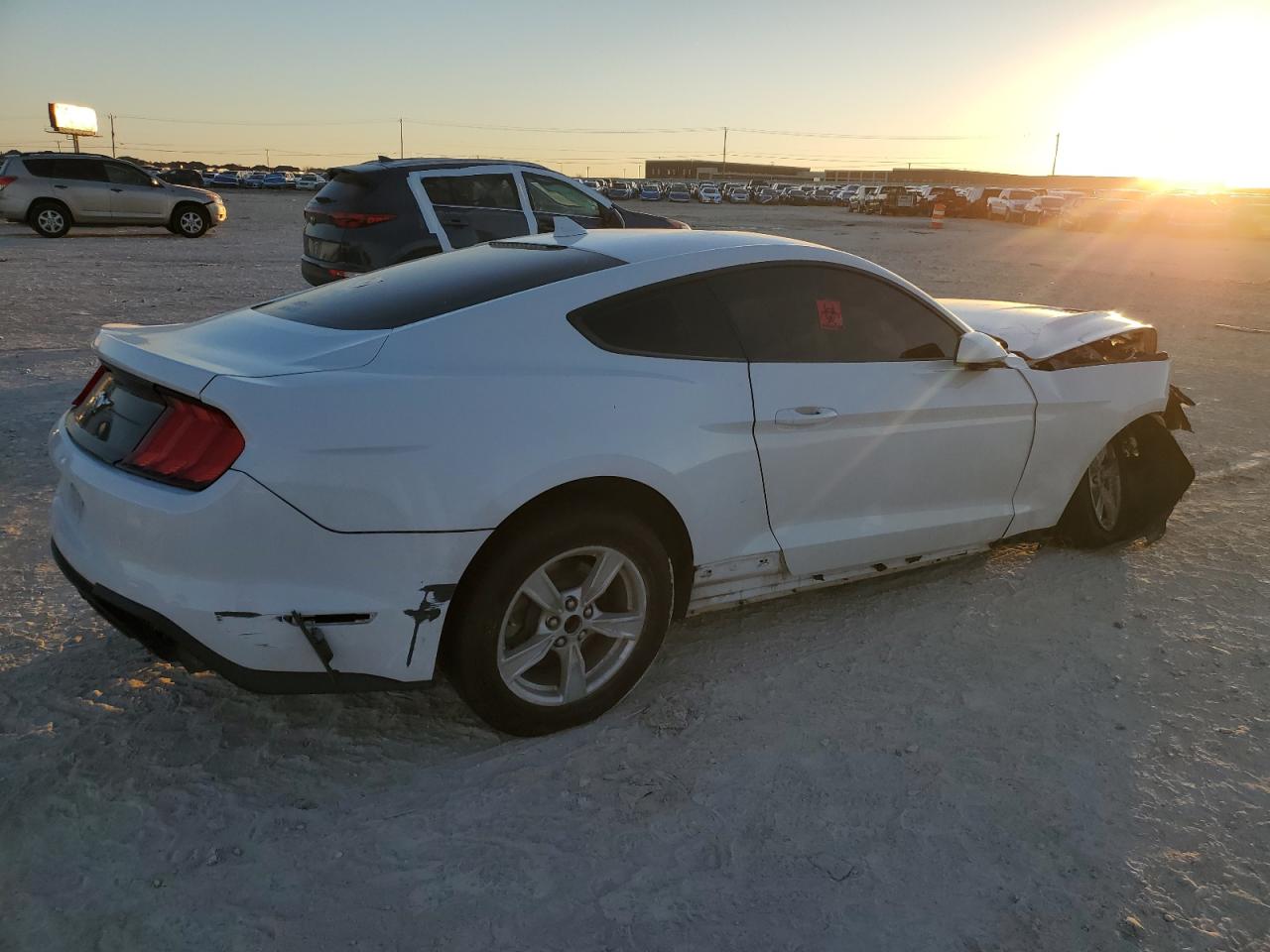 2020 Ford Mustang - Image 3